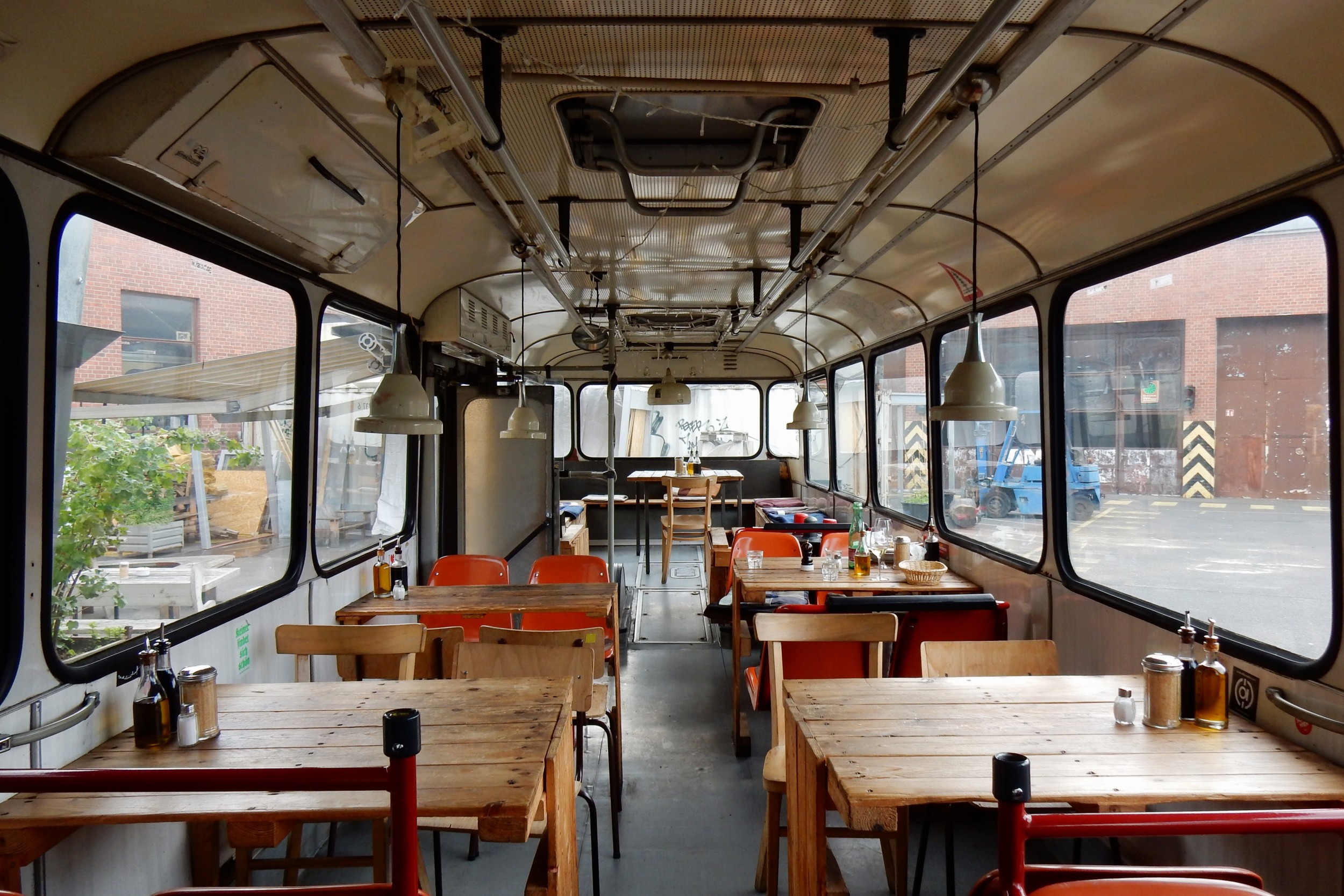Café Pförtner – lunchen in een oude bus