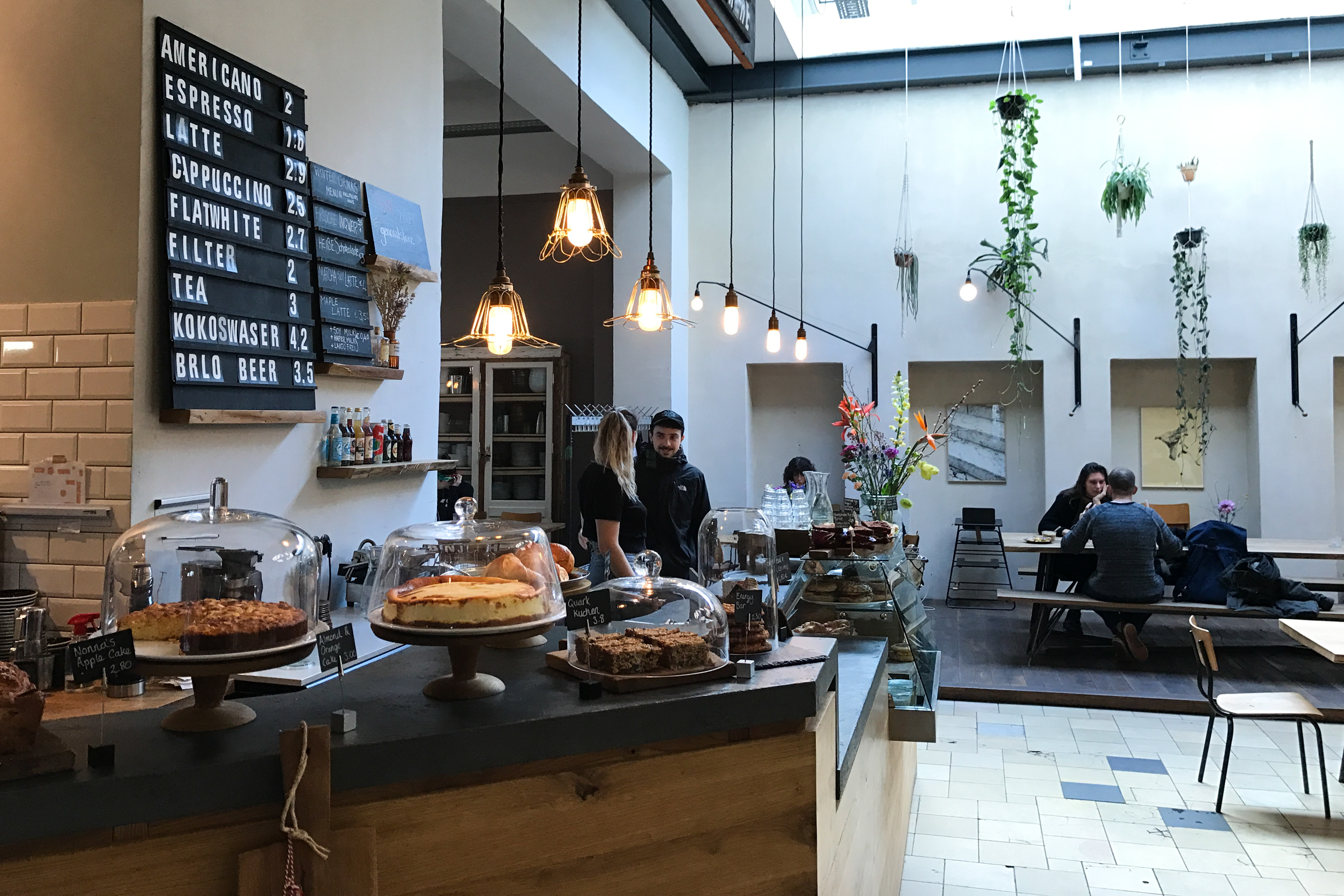 Hallesches Haus – Koffie en lifestyle store